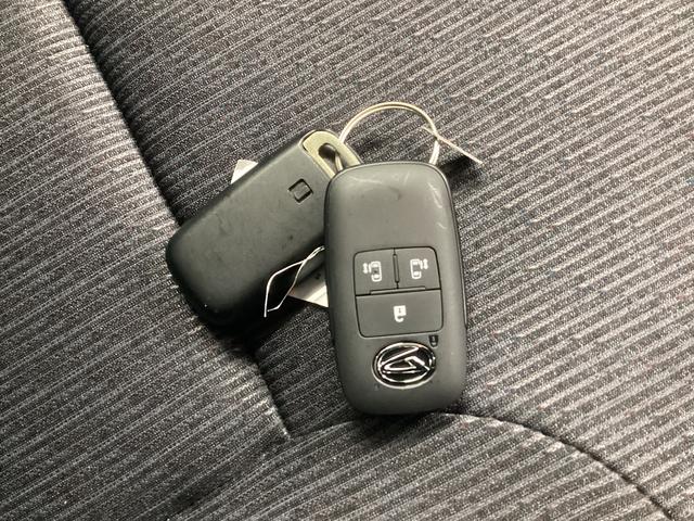 ムーヴＲＳ衝突被害軽減ブレーキ　横滑り防止装置　ターボ　オートハイビーム　アイドリングストップ　ステアリングスイッチ　オートライト　キーフリーシステム　オートエアコン　バックカメラ　マット　バイザー（岐阜県）の中古車