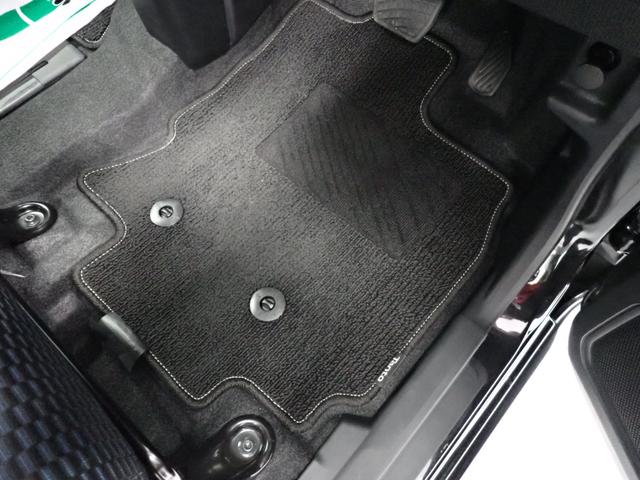 タントカスタムＸ衝突被害軽減ブレーキ　横滑り防止装置　オートハイビーム　アイドリングストップ　ステアリングスイッチ　オートライト　キーフリーシステム　オートエアコン　ナビ　ドラレコ　パノラマカメラ　ＥＴＣ　マット（岐阜県）の中古車