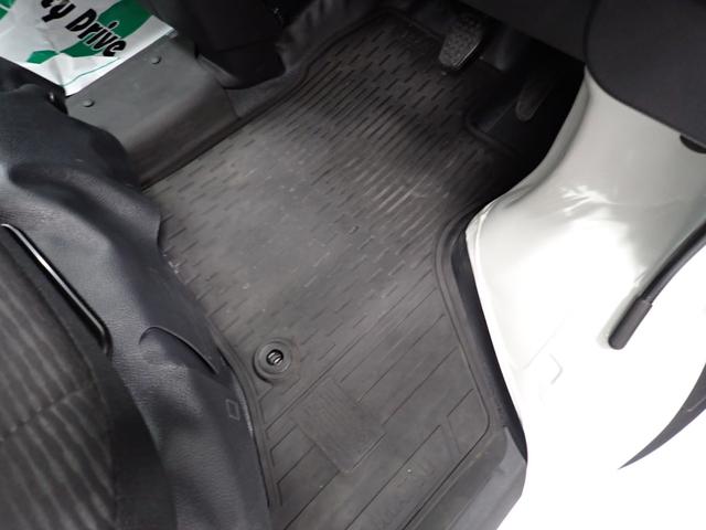 ハイゼットカーゴDX衝突被害軽減ブレーキ 横滑り防止装置 4WD CVT エアコン パワステ ラジオ オートハイビーム アイドリングストップ オートライト キーレス フロントマット(岐阜県)の中古車