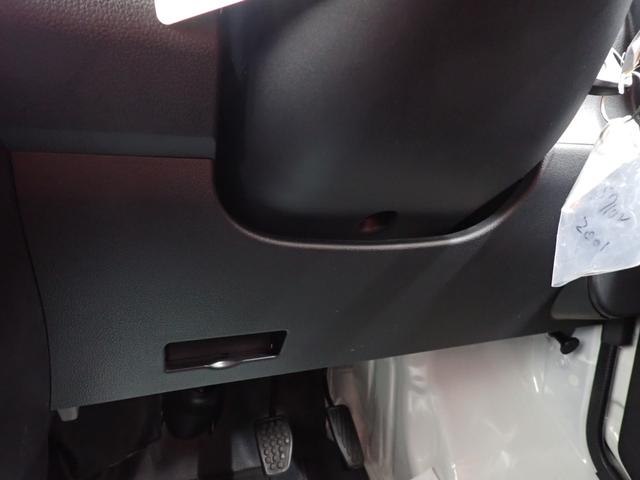 ハイゼットカーゴDX衝突被害軽減ブレーキ 横滑り防止装置 4WD CVT エアコン パワステ ラジオ オートハイビーム アイドリングストップ オートライト キーレス フロントマット(岐阜県)の中古車