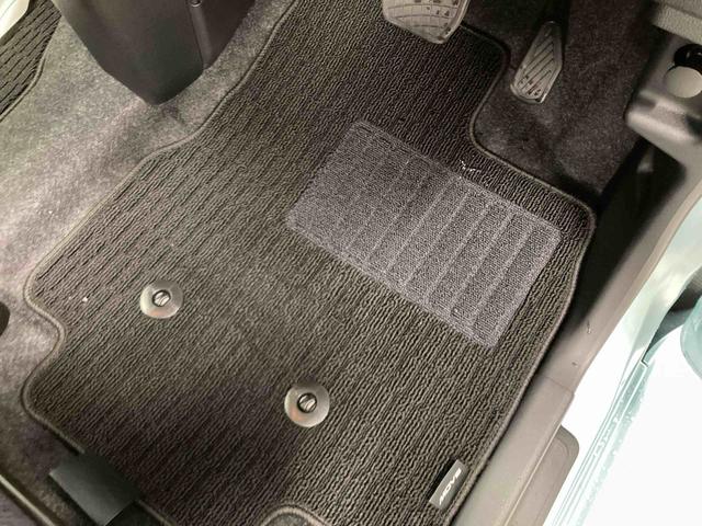 ムーヴＧ衝突被害軽減ブレーキ　横滑り防止装置　オートハイビーム　アイドリングストップ　ステアリングスイッチ　オートライト　キーフリーシステム　オートエアコン　バックカメラ　マット（岐阜県）の中古車