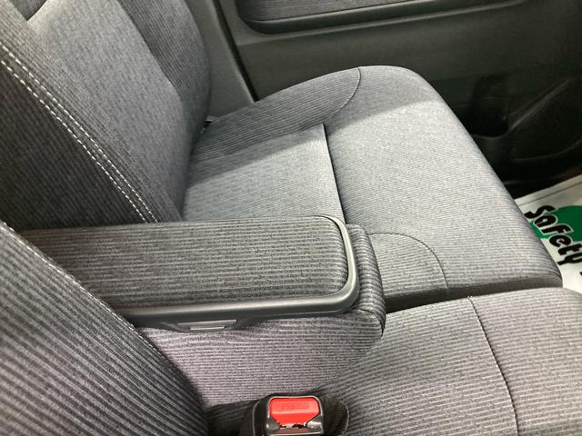 ムーヴＧ衝突被害軽減ブレーキ　横滑り防止装置　オートハイビーム　アイドリングストップ　ステアリングスイッチ　オートライト　キーフリーシステム　オートエアコン　バックカメラ　マット（岐阜県）の中古車