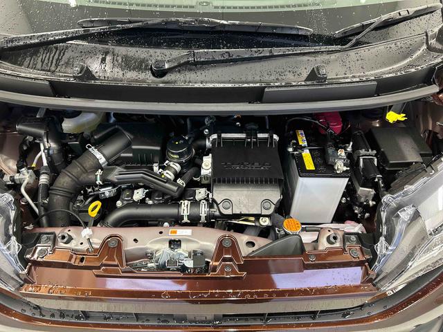 ムーヴＲＳ衝突被害軽減ブレーキ　横滑り防止装置　４ＷＤ　オートハイビーム　アイドリングストップ　ステアリングスイッチ　オートライト　キーフリーシステム　オートエアコン　バックカメラ　マット（岐阜県）の中古車