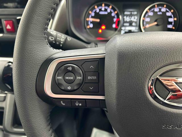 ムーヴＲＳ衝突被害軽減ブレーキ　横滑り防止装置　４ＷＤ　オートハイビーム　アイドリングストップ　ステアリングスイッチ　オートライト　キーフリーシステム　オートエアコン　バックカメラ　マット（岐阜県）の中古車