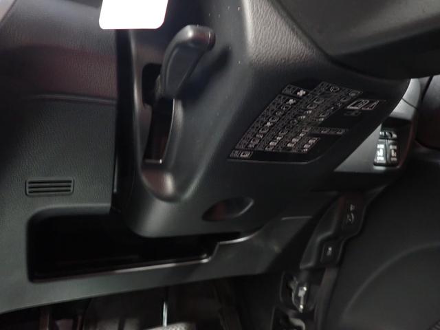 Ｎ−ＢＯＸＧ　ＳＳパッケージエアコン　パワステ　社外ナビ　バックカメラ　マット　バイザー（岐阜県）の中古車