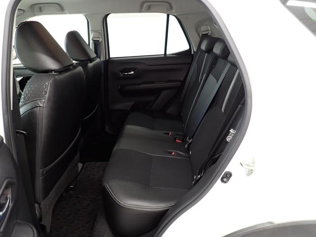 ロッキープレミアム衝突被害軽減ブレーキ　横滑り防止装置　オートハイビーム　アイドリングストップ　ステアリングスイッチ　オートライト　キーフリー　オートエアコン　ナビ　ドラレコ　バックカメラ　ＥＴＣ　マット　バイザー（岐阜県）の中古車