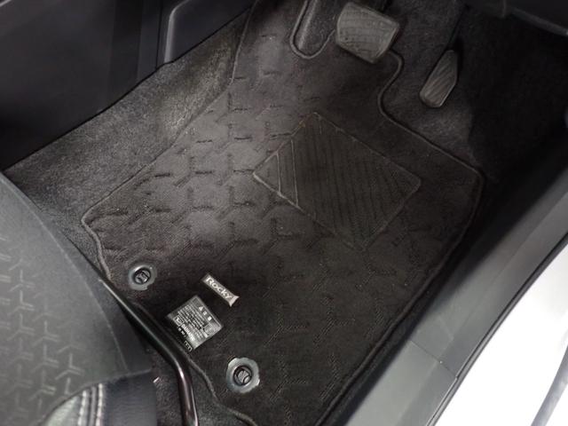 ロッキープレミアム衝突被害軽減ブレーキ　横滑り防止装置　オートハイビーム　アイドリングストップ　ステアリングスイッチ　オートライト　キーフリー　オートエアコン　ナビ　ドラレコ　バックカメラ　ＥＴＣ　マット　バイザー（岐阜県）の中古車