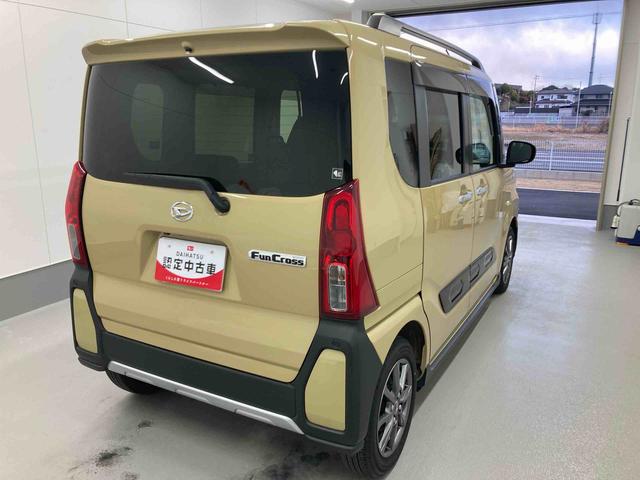 タントファンクロス衝突被害軽減ブレーキ 横滑り防止装置 オートハイビーム アイドリングストップ ステアリングスイッチ オートライト キーフリーシステム オートエアコン ナビ ドラレコ パノラマカメラ マット バイザー(岐阜県)の中古車