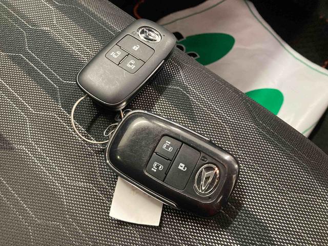 タントファンクロス衝突被害軽減ブレーキ 横滑り防止装置 オートハイビーム アイドリングストップ ステアリングスイッチ オートライト キーフリーシステム オートエアコン ナビ ドラレコ パノラマカメラ マット バイザー(岐阜県)の中古車