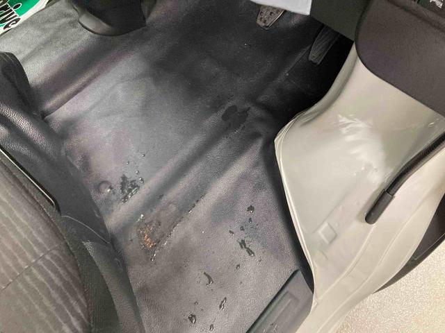 ハイゼットカーゴＤＸ衝突被害軽減ブレーキ　横滑り防止装置　４ＷＤ　ＣＶＴ　エアコン　パワステ　ラジオ　オートハイビーム　アイドリングストップ　オートライト　キーレス（岐阜県）の中古車