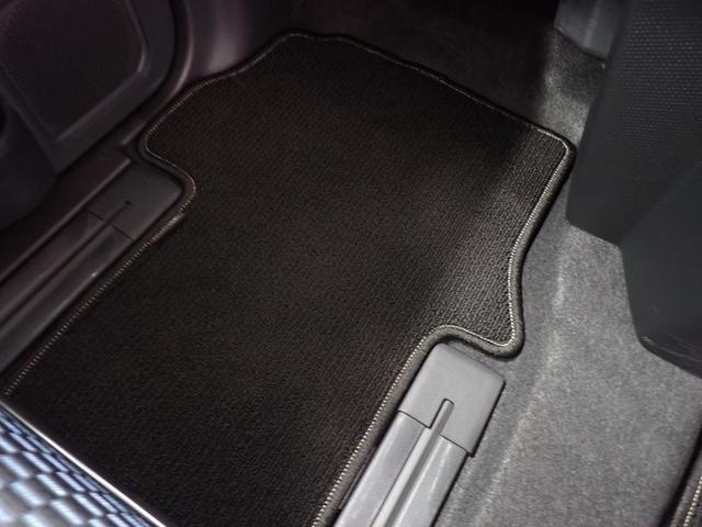 タントカスタムＸ衝突被害軽減ブレーキ　横滑り防止装置　オートハイビーム　アイドリングストップ　ステアリングスイッチ　オートライト　キーフリーシステム　オートエアコン　ナビ　ドラレコ　パノラマカメラ　ＥＴＣ　マット（岐阜県）の中古車