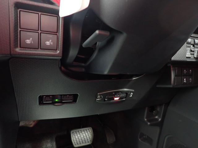 タントカスタムＸ衝突被害軽減ブレーキ　横滑り防止装置　オートハイビーム　アイドリングストップ　ステアリングスイッチ　オートライト　キーフリーシステム　オートエアコン　ナビ　ドラレコ　パノラマカメラ　ＥＴＣ　マット（岐阜県）の中古車