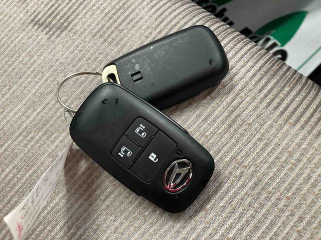 ムーヴＸ衝突被害軽減ブレーキ　横滑り防止装置　オートハイビーム　アイドリングストップ　オートライト　キーフリーシステム　オートエアコン　マット（岐阜県）の中古車