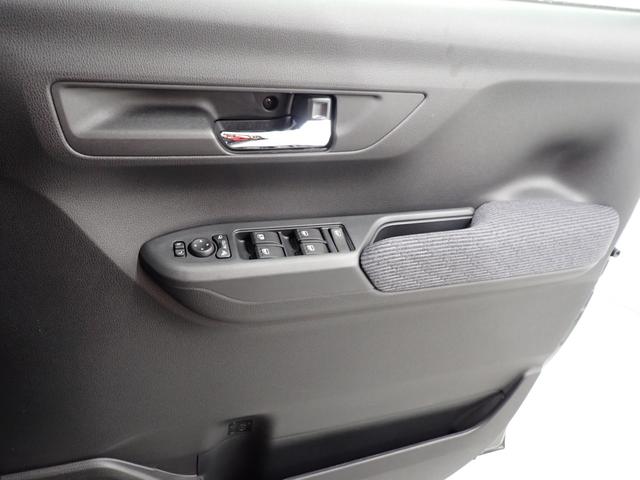 ムーヴRS衝突被害軽減ブレーキ 横滑り防止装置 オートハイビーム アイドリングストップ ステアリングスイッチ オートライト キーフリーシステム オートエアコン バックカメラ マット(岐阜県)の中古車