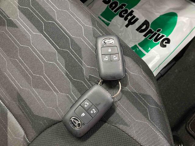 タントファンクロスターボ衝突被害軽減ブレーキ　横滑り防止装置　オートハイビーム　アイドリングストップ　ステアリングスイッチ　オートライト　キーフリー　オートエアコン　ナビ　ドラレコ　パノラマカメラ　ＥＴＣ　マット　バイザー（岐阜県）の中古車