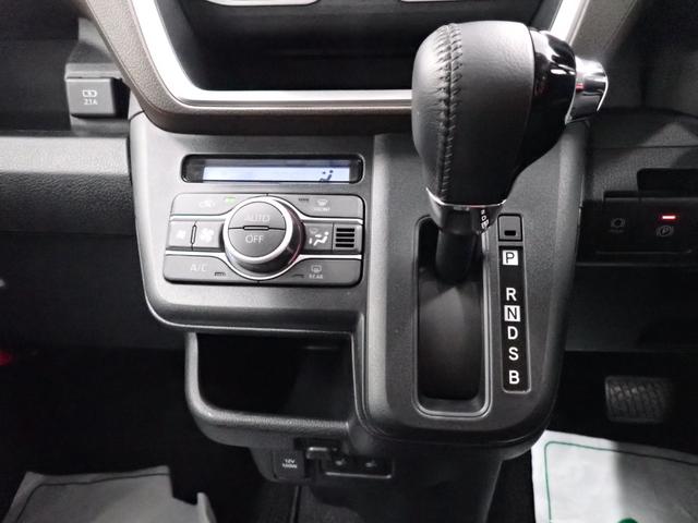 ムーヴＲＳ衝突被害軽減ブレーキ　横滑り防止装置　オートハイビーム　アイドリングストップ　ステアリングスイッチ　オートライト　キーフリーシステム　オートエアコン　バックカメラ　マット（岐阜県）の中古車