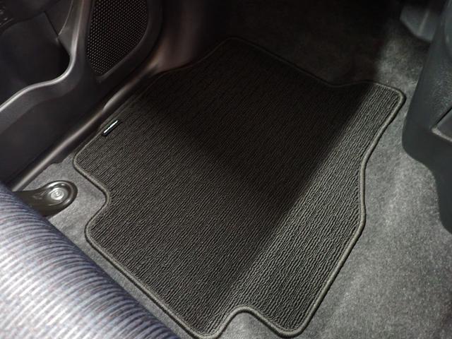 ムーヴＲＳ衝突被害軽減ブレーキ　横滑り防止装置　オートハイビーム　アイドリングストップ　ステアリングスイッチ　オートライト　キーフリーシステム　オートエアコン　バックカメラ　マット（岐阜県）の中古車