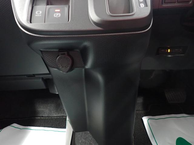 タントファンクロスターボ衝突被害軽減ブレーキ　横滑り防止装置　オートハイビーム　アイドリングストップ　ステアリングスイッチ　オートライト　キーフリー　オートエアコン　ナビ　ドラレコ　パノラマカメラ　ＥＴＣ　マット　バイザー（岐阜県）の中古車