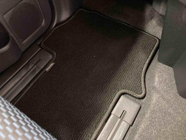 タントカスタムＲＳ衝突被害軽減ブレーキ　横滑り防止装置　オートハイビーム　ステアリングスイッチ　オートライト　キーフリーシステム　オートエアコン　ナビ　ドラレコ　バックカメラ　ＥＴＣ　マット（岐阜県）の中古車