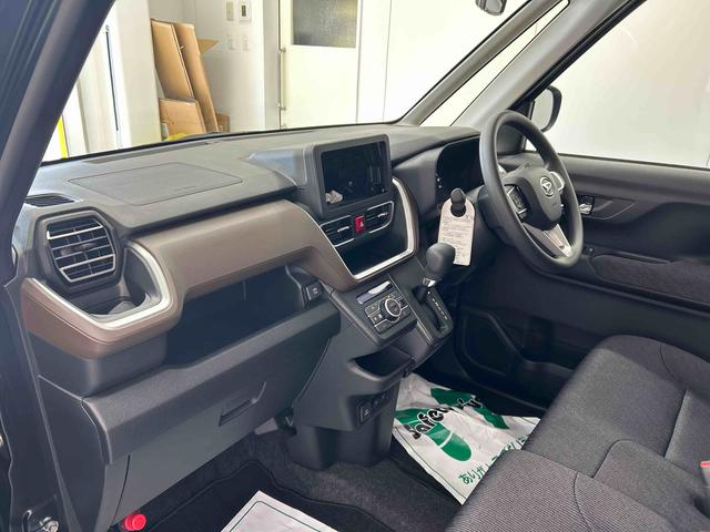 ムーヴＧ衝突被害軽減ブレーキ　横滑り防止装置　オートハイビーム　アイドリングストップ　ステアリングスイッチ　オートライト　キーフリーシステム　オートエアコン　バックカメラ　マット（岐阜県）の中古車