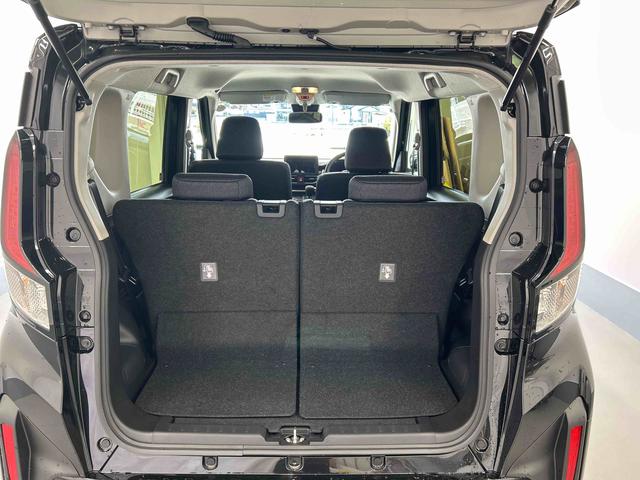 ムーヴＧ衝突被害軽減ブレーキ　横滑り防止装置　オートハイビーム　アイドリングストップ　ステアリングスイッチ　オートライト　キーフリーシステム　オートエアコン　バックカメラ　マット（岐阜県）の中古車