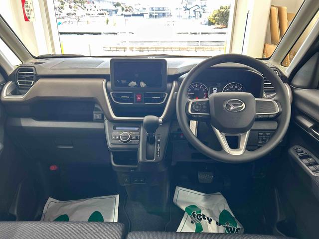 ムーヴＧ衝突被害軽減ブレーキ　横滑り防止装置　オートハイビーム　アイドリングストップ　ステアリングスイッチ　オートライト　キーフリーシステム　オートエアコン　バックカメラ　マット（岐阜県）の中古車