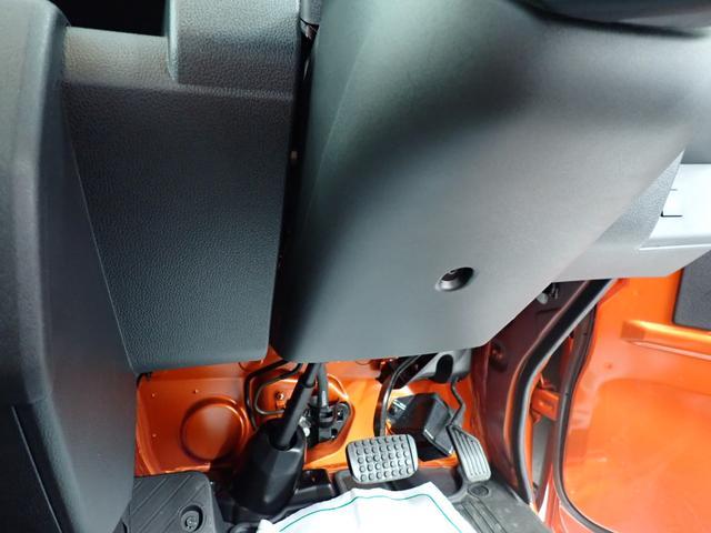 ハイゼットトラックジャンボエクストラ衝突被害軽減ブレーキ　横滑り防止装置　４ＷＤ　ＣＶＴ　エアコン　パワステ　ＬＥＤオートライト　オートハイビーム　アイドリングストップ　キーフリーシステム　ナビ　ドラレコ　バックカメラ　マット（岐阜県）の中古車