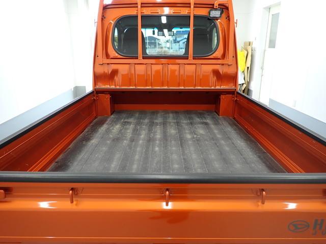 ハイゼットトラックジャンボエクストラ衝突被害軽減ブレーキ　横滑り防止装置　４ＷＤ　ＣＶＴ　エアコン　パワステ　ＬＥＤオートライト　オートハイビーム　アイドリングストップ　キーフリーシステム　ナビ　ドラレコ　バックカメラ　マット（岐阜県）の中古車