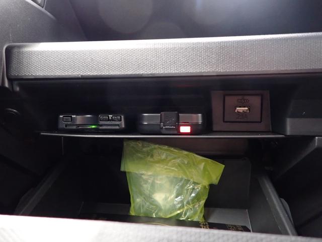 タフトＸ衝突被害軽減ブレーキ　横滑り防止装置　オートハイビーム　アイドリングストップ　ステアリングスイッチ　オートライト　キーフリーシステム　オートエアコン　ナビ　ドラレコ　バックカメラ　ＥＴＣ　マット（岐阜県）の中古車