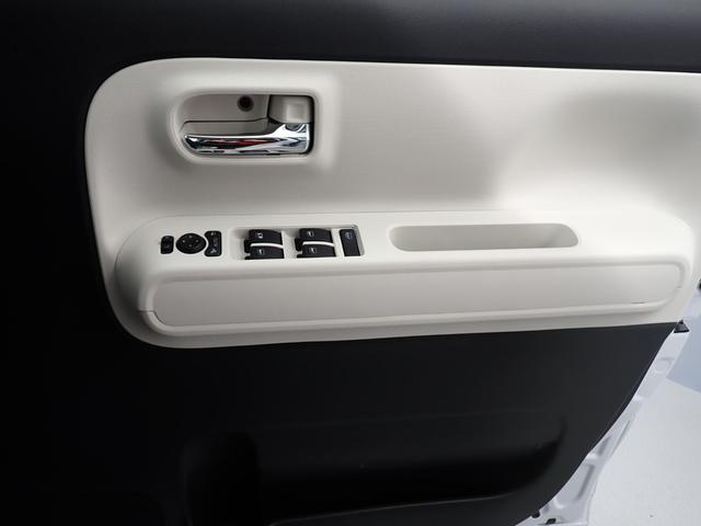 ムーヴキャンバスストライプスＧ衝突被害軽減ブレーキ　横滑り防止装置　オートハイビーム　アイドリングストップ　ステアリングスイッチ　オートライト　キーフリーシステム　オートエアコン　パノラマカメラ　マット　バイザー（岐阜県）の中古車