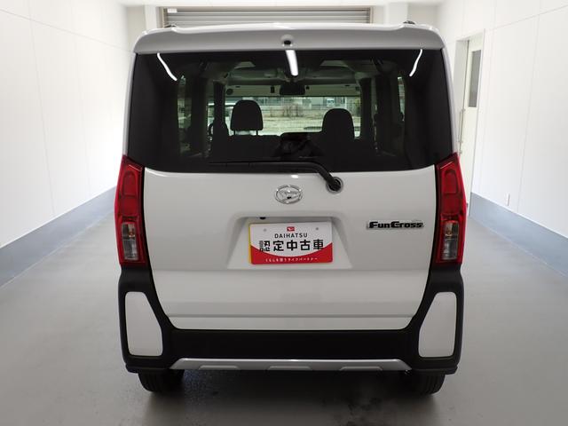タントファンクロス衝突被害軽減ブレーキ　横滑り防止装置　オートハイビーム　アイドリングストップ　ステアリングスイッチ　オートライト　キーフリーシステム　オートエアコン　ナビ　ドラレコ　パノラマカメラ　ＥＴＣ　マット（岐阜県）の中古車