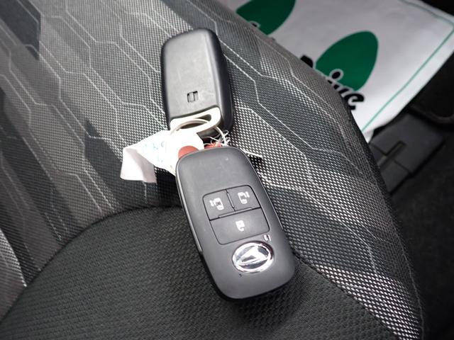 タントファンクロス衝突被害軽減ブレーキ　横滑り防止装置　オートハイビーム　アイドリングストップ　ステアリングスイッチ　オートライト　キーフリーシステム　オートエアコン　ナビ　ドラレコ　パノラマカメラ　ＥＴＣ　マット（岐阜県）の中古車