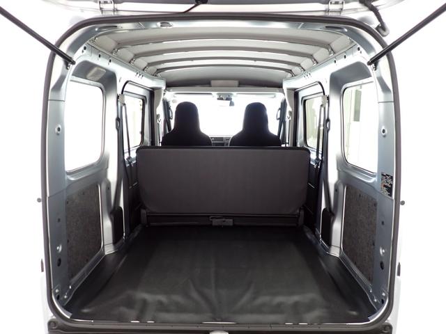 ハイゼットカーゴDX衝突被害軽減ブレーキ 横滑り防止装置 4WD CVT エアコン パワステ ラジオ オートハイビーム アイドリングストップ オートライト キーレス マット(岐阜県)の中古車