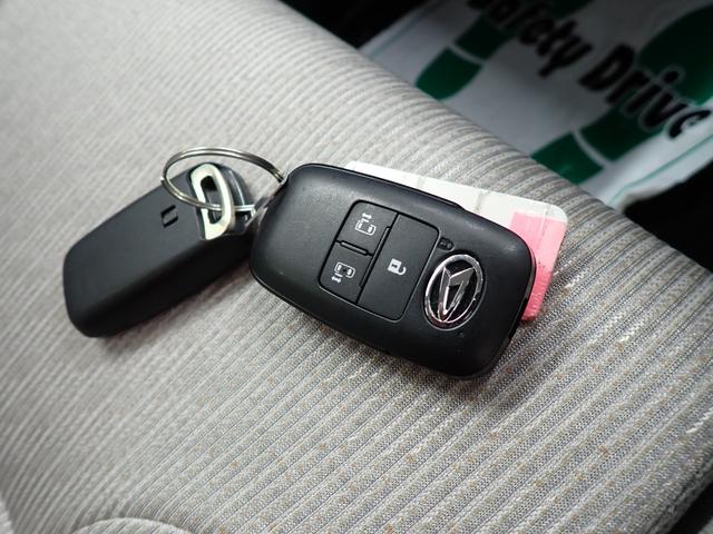 ムーヴＸ衝突被害軽減ブレーキ　横滑り防止装置　オートハイビーム　アイドリングストップ　オートライト　キーフリーシステム　オートエアコン　マット（岐阜県）の中古車