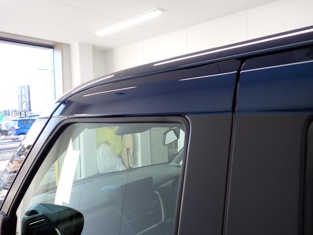 ムーヴＧ衝突被害軽減ブレーキ　横滑り防止装置　オートハイビーム　アイドリングストップ　ステアリングスイッチ　オートライト　キーフリーシステム　オートエアコン　バックカメラ　マット（岐阜県）の中古車