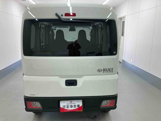 ハイゼットカーゴＤＸ衝突被害軽減ブレーキ　横滑り防止装置　４ＷＤ　ＣＶＴ　エアコン　パワステ　ラジオ　オートハイビーム　アイドリングストップ　オートライト　キーレス　マット（岐阜県）の中古車