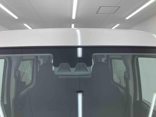 ハイゼットカーゴＤＸ衝突被害軽減ブレーキ　横滑り防止装置　４ＷＤ　ＣＶＴ　エアコン　パワステ　ラジオ　オートハイビーム　アイドリングストップ　オートライト　キーレス　マット（岐阜県）の中古車