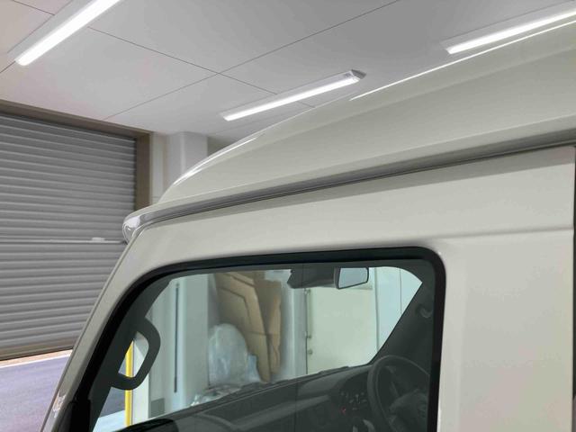 ハイゼットカーゴＤＸ衝突被害軽減ブレーキ　横滑り防止装置　４ＷＤ　ＣＶＴ　エアコン　パワステ　ラジオ　オートハイビーム　アイドリングストップ　オートライト　キーレス　マット（岐阜県）の中古車