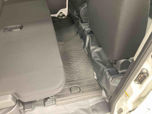 ハイゼットカーゴＤＸ衝突被害軽減ブレーキ　横滑り防止装置　４ＷＤ　ＣＶＴ　エアコン　パワステ　ラジオ　オートハイビーム　アイドリングストップ　オートライト　キーレス　マット（岐阜県）の中古車