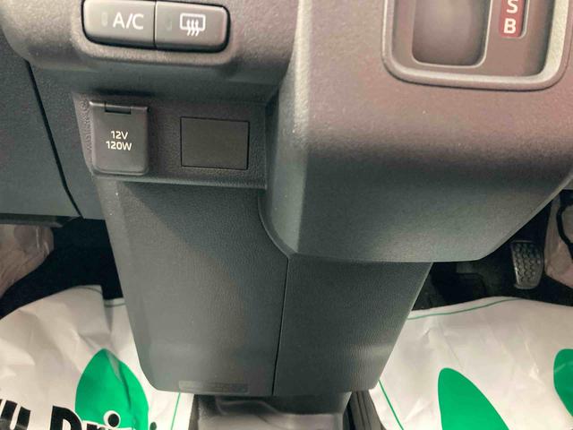 ハイゼットカーゴＤＸ衝突被害軽減ブレーキ　横滑り防止装置　４ＷＤ　ＣＶＴ　エアコン　パワステ　ラジオ　オートハイビーム　アイドリングストップ　オートライト　キーレス　マット（岐阜県）の中古車