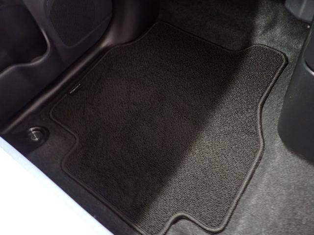 ムーヴキャンバスストライプスＧ衝突被害軽減ブレーキ　横滑り防止装置　オートハイビーム　アイドリングストップ　ステアリングスイッチ　オートライト　キーフリー　オートエアコン　ナビ　ドラレコ　バックカメラ　ＥＴＣ　マット　バイザー（岐阜県）の中古車