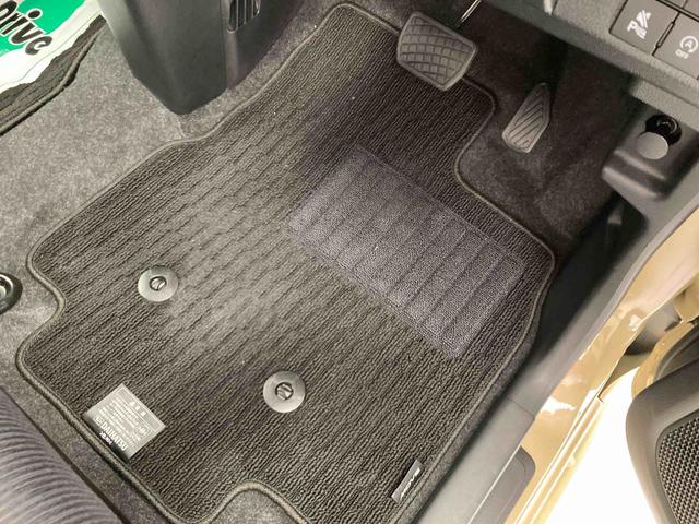 ムーヴＧ衝突被害軽減ブレーキ　横滑り防止装置　オートハイビーム　アイドリングストップ　ステアリングスイッチ　オートライト　キーフリーシステム　オートエアコン　バックカメラ　マット（岐阜県）の中古車