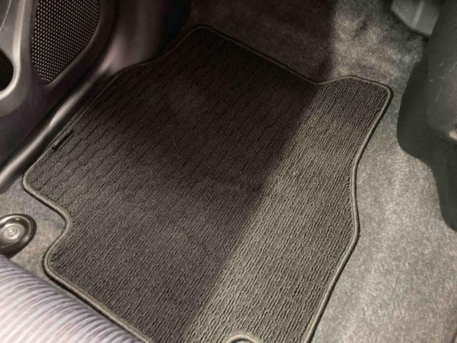 ムーヴＧ衝突被害軽減ブレーキ　横滑り防止装置　オートハイビーム　アイドリングストップ　ステアリングスイッチ　オートライト　キーフリーシステム　オートエアコン　バックカメラ　マット（岐阜県）の中古車