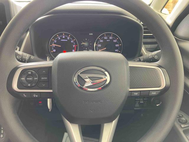 ムーヴＧ衝突被害軽減ブレーキ　横滑り防止装置　オートハイビーム　アイドリングストップ　ステアリングスイッチ　オートライト　キーフリーシステム　オートエアコン　バックカメラ　マット（岐阜県）の中古車