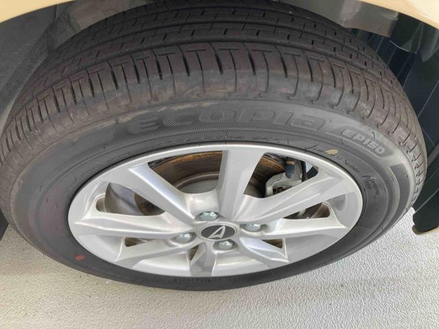 ムーヴＧ衝突被害軽減ブレーキ　横滑り防止装置　オートハイビーム　アイドリングストップ　ステアリングスイッチ　オートライト　キーフリーシステム　オートエアコン　バックカメラ　マット（岐阜県）の中古車