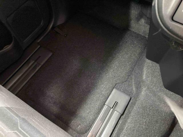 タントファンクロスターボリミテッド衝突被害軽減ブレーキ　横滑り防止装置　オートハイビーム　アイドリングストップ　ステアリングスイッチ　オートライト　キーフリーシステム　オートエアコン　ＥＴＣ　パノラマカメラ（岐阜県）の中古車