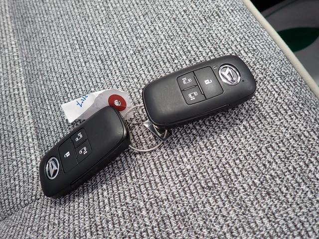 ムーヴキャンバスストライプスG衝突被害軽減ブレーキ 横滑り防止装置 オートハイビーム アイドリングストップ ステアリングスイッチ オートライト キーフリーシステム オートエアコン パノラマカメラ(岐阜県)の中古車