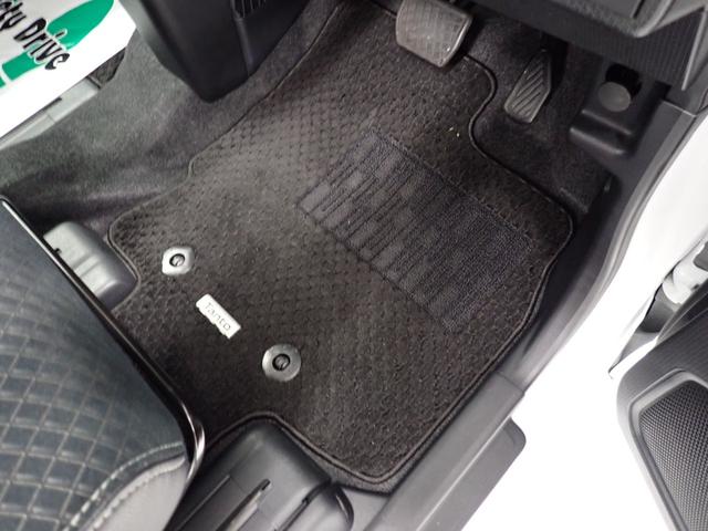 タントカスタムX衝突被害軽減ブレーキ 横滑り防止装置 オートハイビーム アイドリングストップ ステアリングスイッチ オートライト キーフリーシステム オートエアコン ナビ ドラレコ パノラマカメラ マット バイザー(岐阜県)の中古車