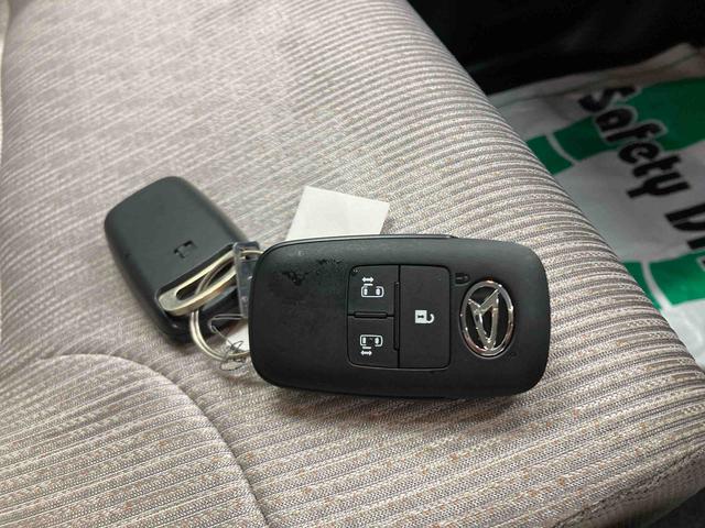 ムーヴＸ衝突被害軽減ブレーキ　横滑り防止装置　オートハイビーム　アイドリングストップ　ステアリングスイッチ　オートライト　キーフリーシステム　オートエアコン　マット（岐阜県）の中古車