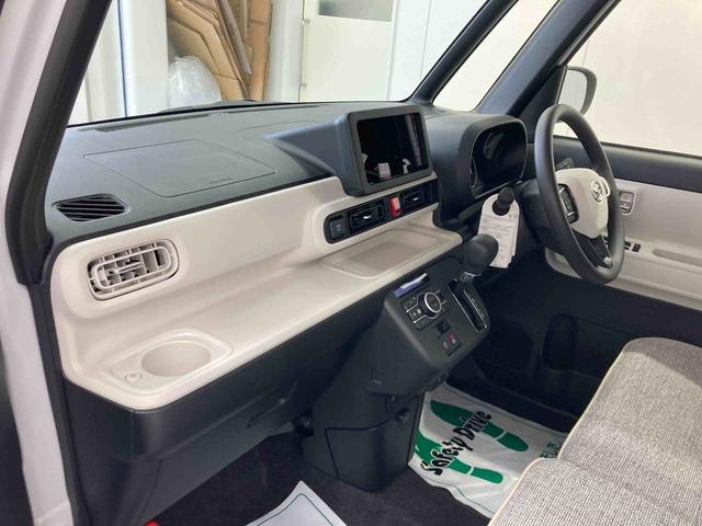 ムーヴキャンバスストライプスＧ衝突被害軽減ブレーキ　横滑り防止装置　オートハイビーム　アイドリングストップ　ステアリングスイッチ　オートライト　キーフリーシステム　オートエアコン　パノラマカメラ（岐阜県）の中古車